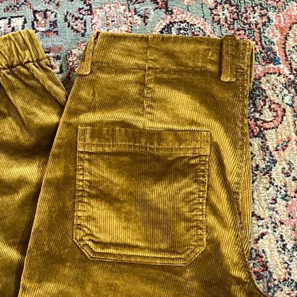 FINAL PRICE Banana Republic Golden Brown Corduroy Joggers - Picture 9 of 9